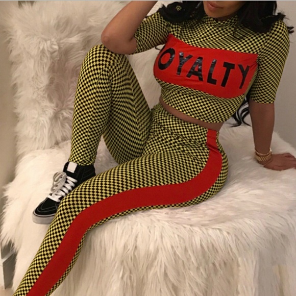Women two-piece - Picture 1 of 3